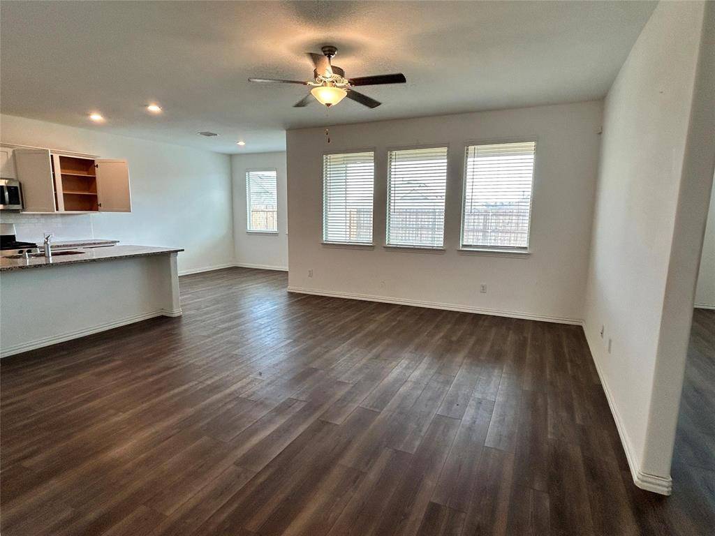 5628 Elwood Drive, Forney, TX 75126