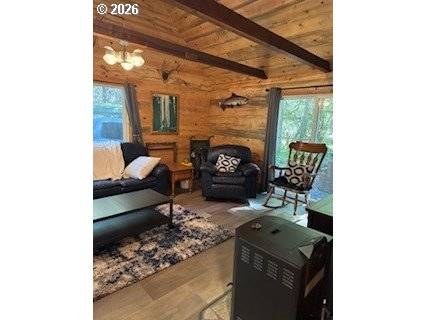 Cabin 61 Northwoods, Cougar, WA 98616