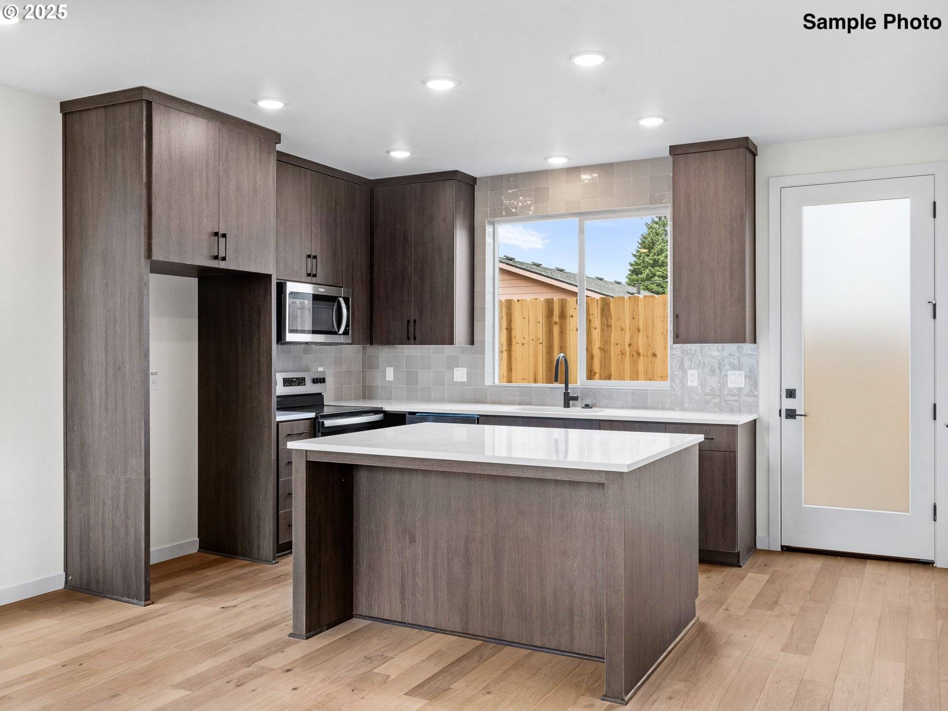 6727 SE Gladstone ST, Portland, OR 97206