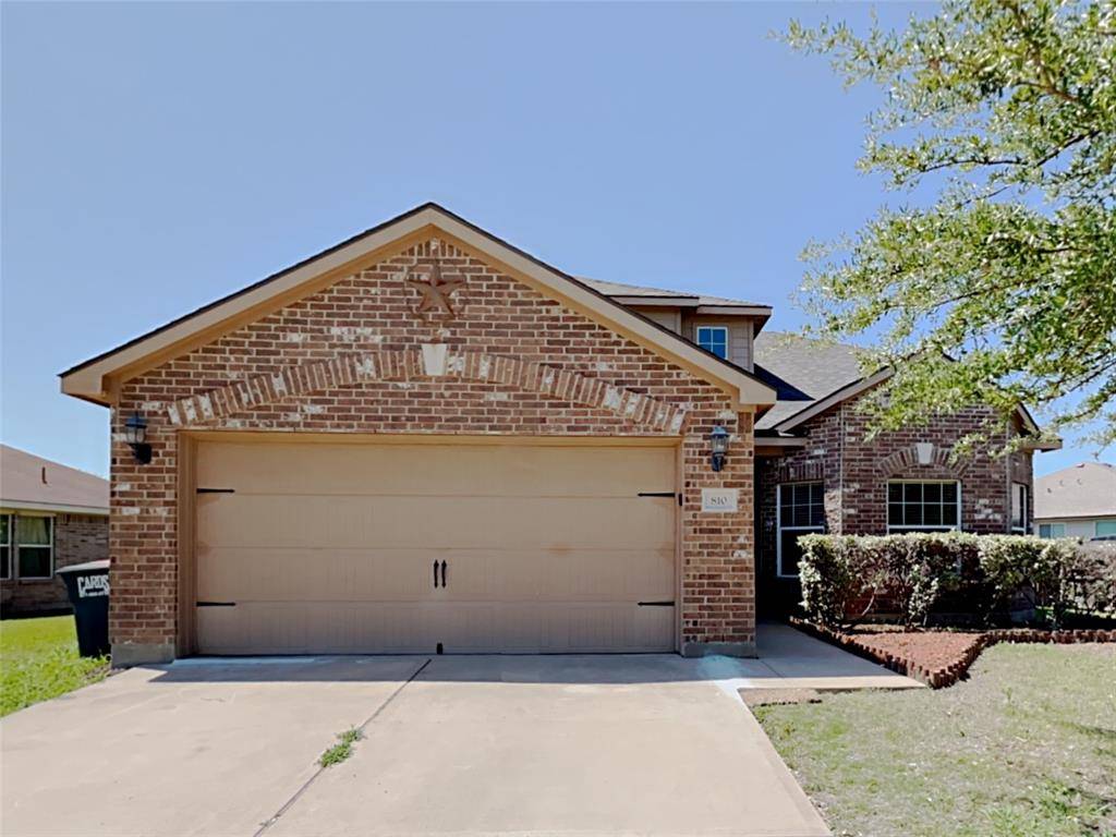 810 Oak Hollow Lane, Anna, TX 75409