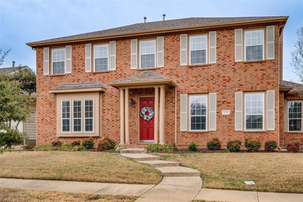 1718 E Branch Hollow Drive, Carrollton, TX 75007
