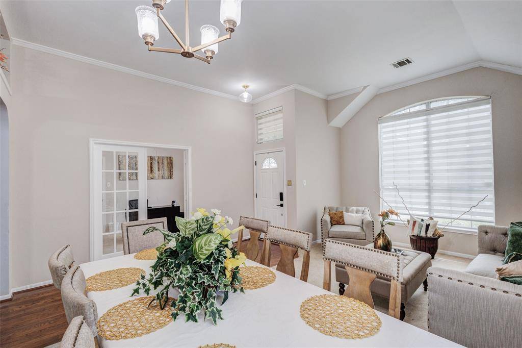 1403 Dutchman Drive, Desoto, TX 75115