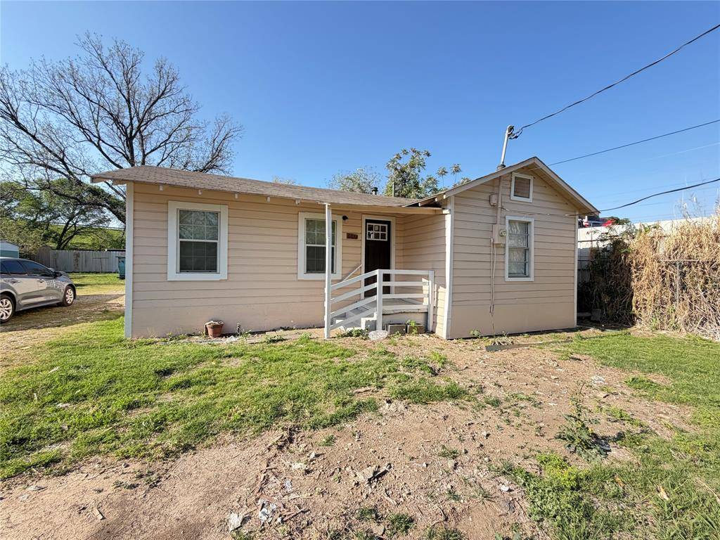 6012 Chippewa Drive, Dallas, TX 75212