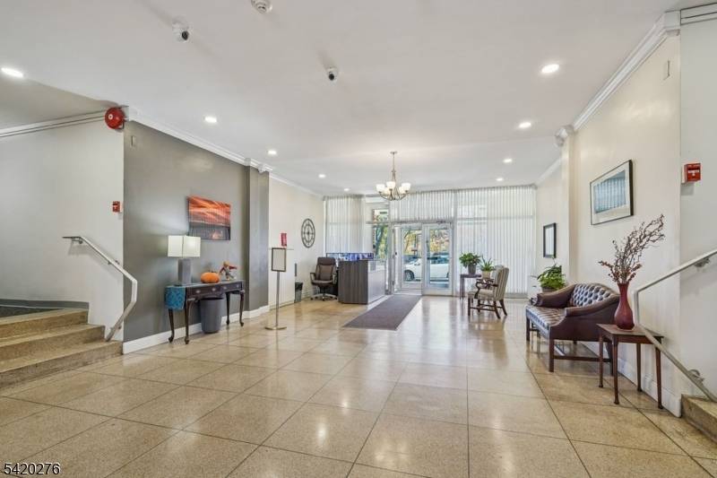 926 Bloomfield Ave 3L #3L, Glen Ridge Boro Twp., NJ 07028