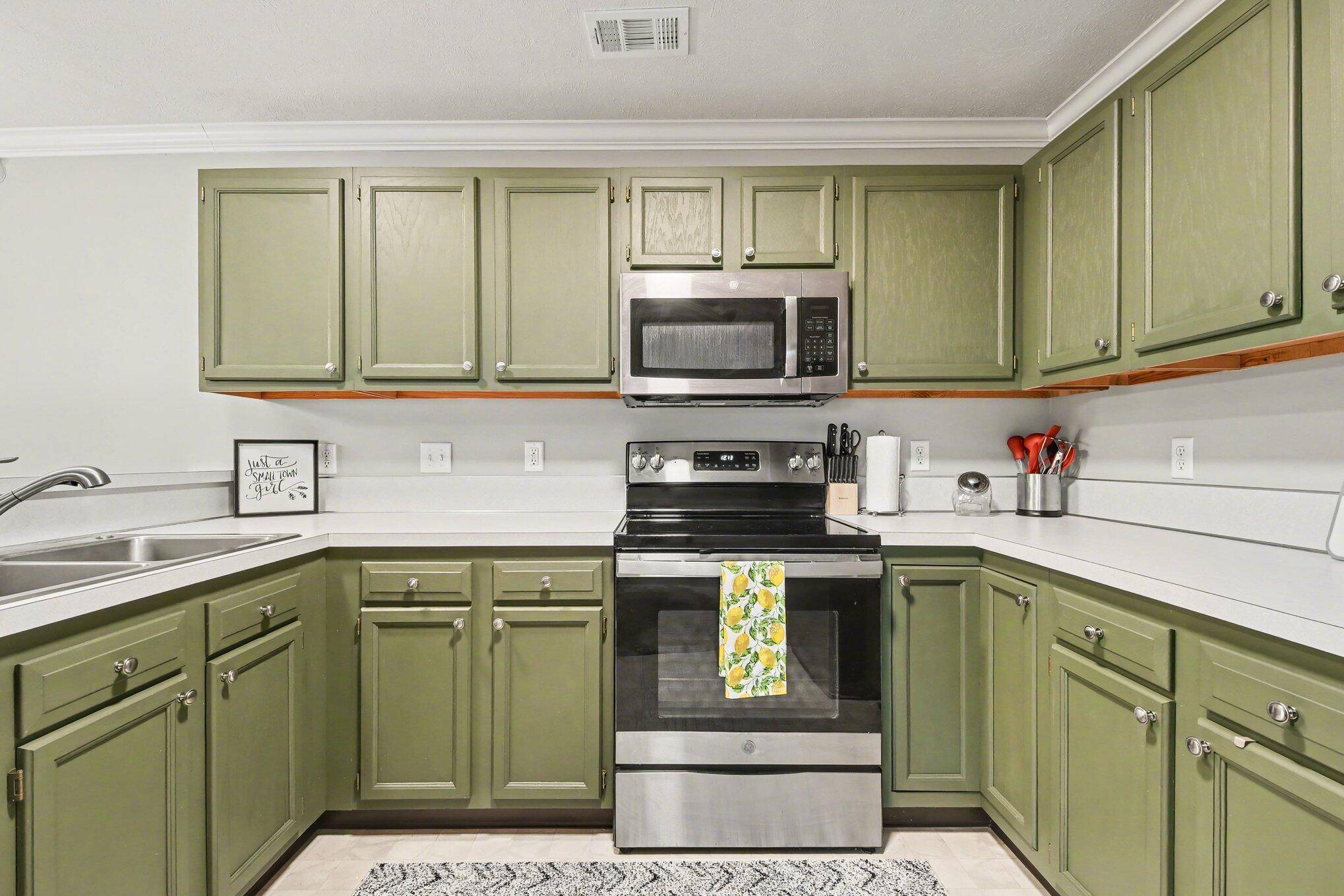 8624 S Jasonville CT SE, Caledonia Twp, MI 49316