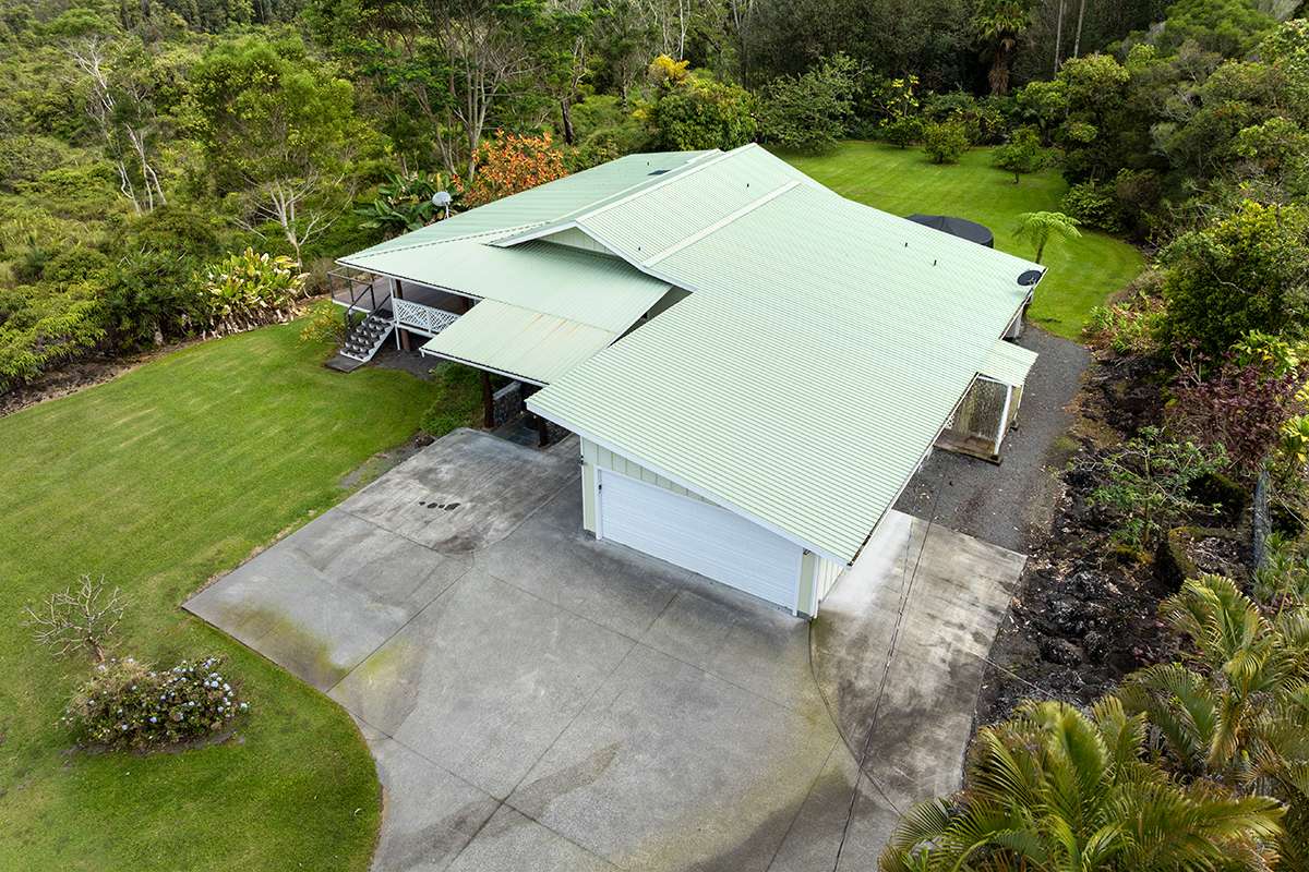25-3301 PAKELEKIA ST, Hilo, HI 96720