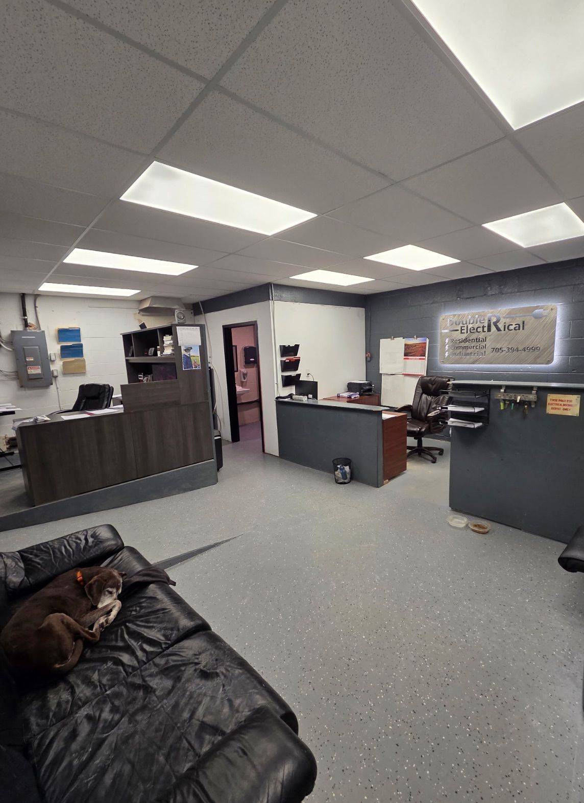 90 Anne ST #200, Barrie, ON L4N 2E3