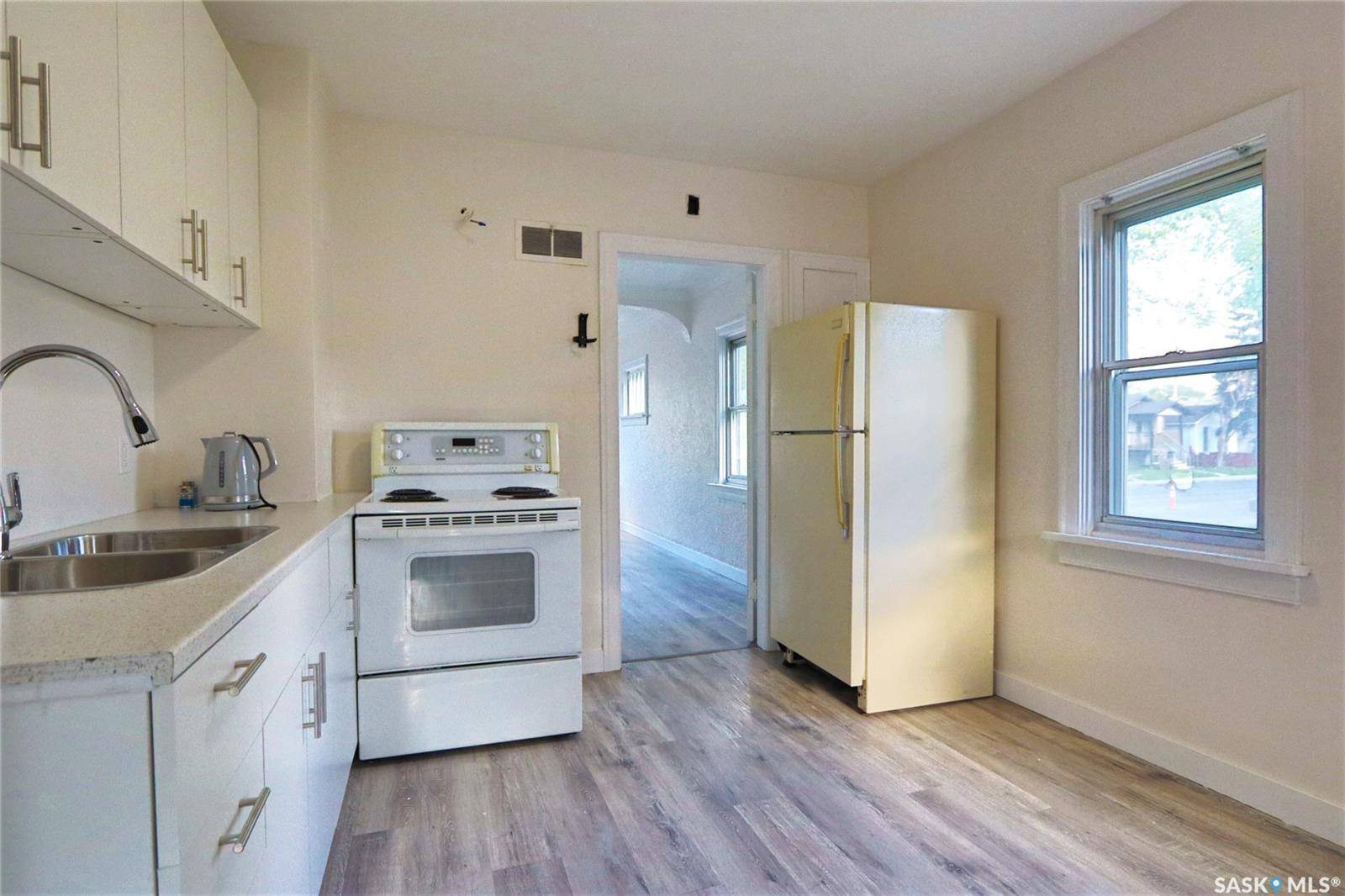 1824 Winnipeg STREET #A&B, Regina, SK S4P 1G2