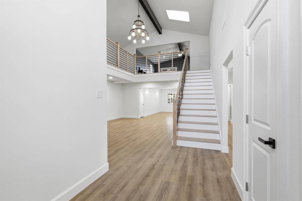 913 Ashland Court, Mansfield, TX 76063