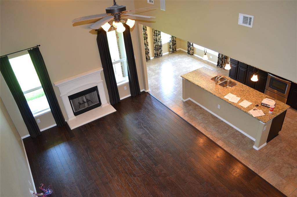 917 Swan Ridge Drive, Sherman, TX 75092