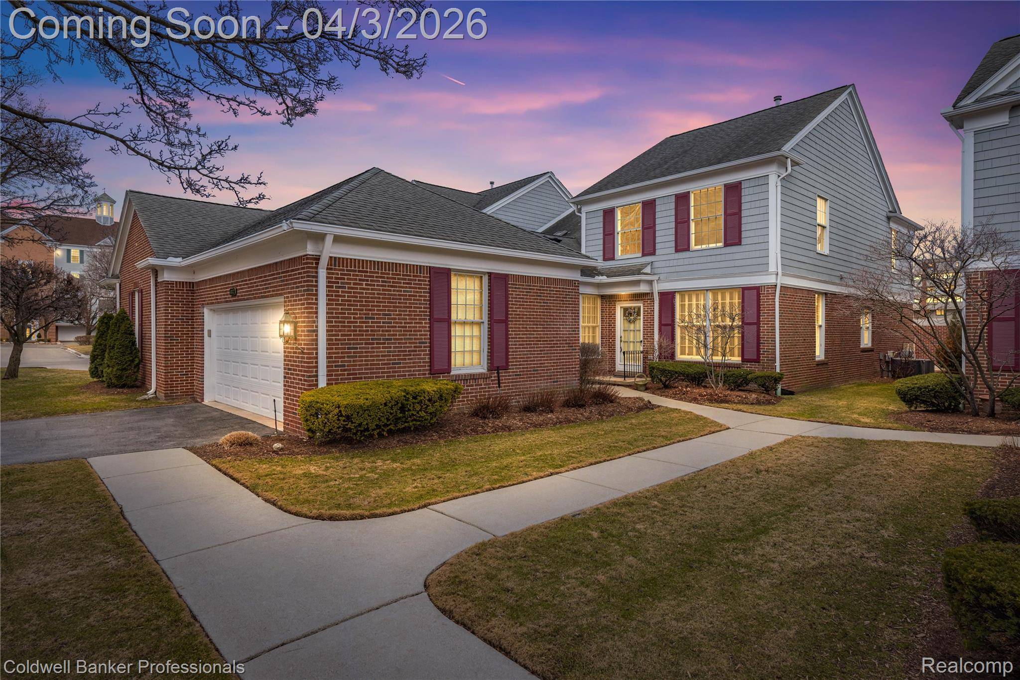 10002 Harbor Place DR, St. Clair Shores, MI 48080