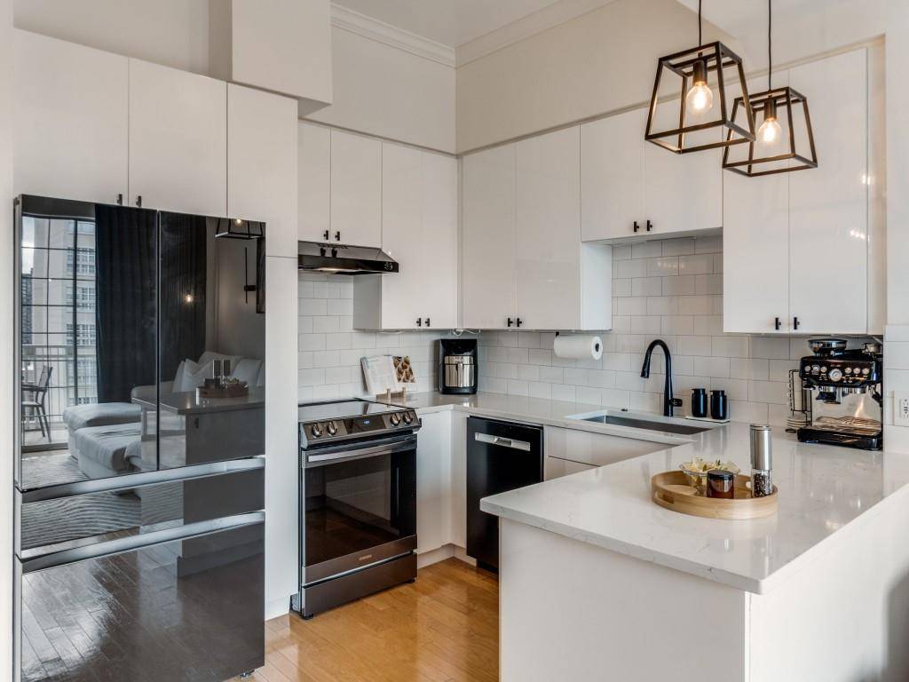 3225 Turtle Creek Boulevard #1235, Dallas, TX 75219