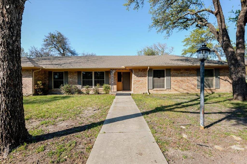 3700 Indian Camp Road, Willow Park, TX 76087
