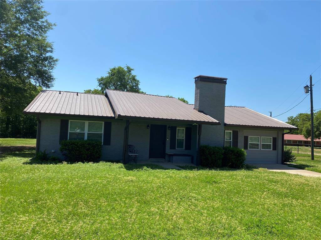 1410 E Royall Boulevard, Malakoff, TX 75148