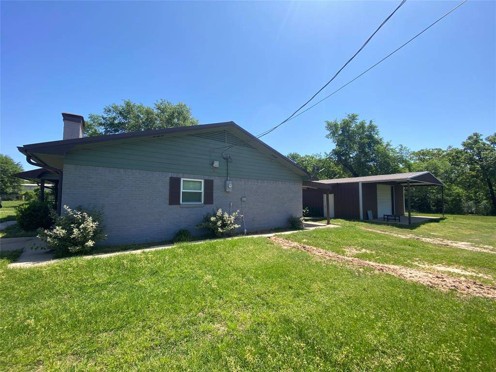 1410 E Royall Boulevard, Malakoff, TX 75148