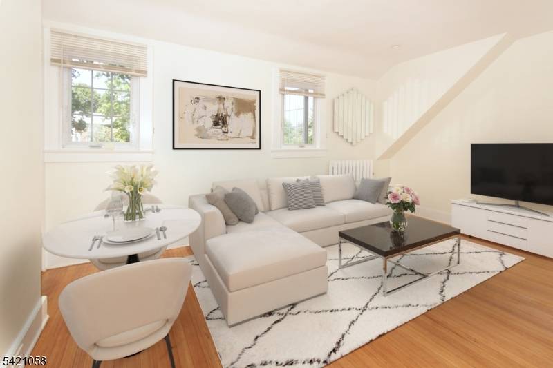 10 Lincoln St, Glen Ridge Boro Twp., NJ 07028