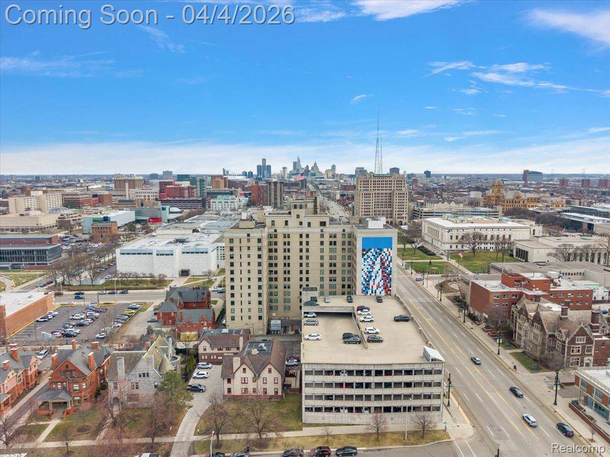 15 E Kirby ST #429, Detroit, MI 48202