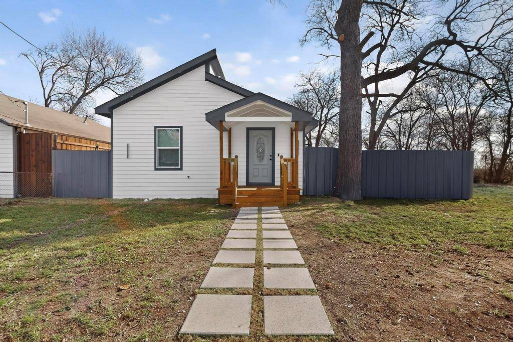 1502 Montague Avenue, Dallas, TX 75216