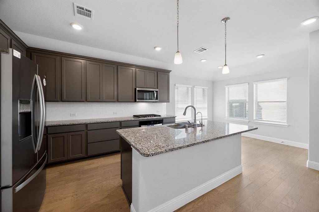 1812 Valencia Drive, Little Elm, TX 75068