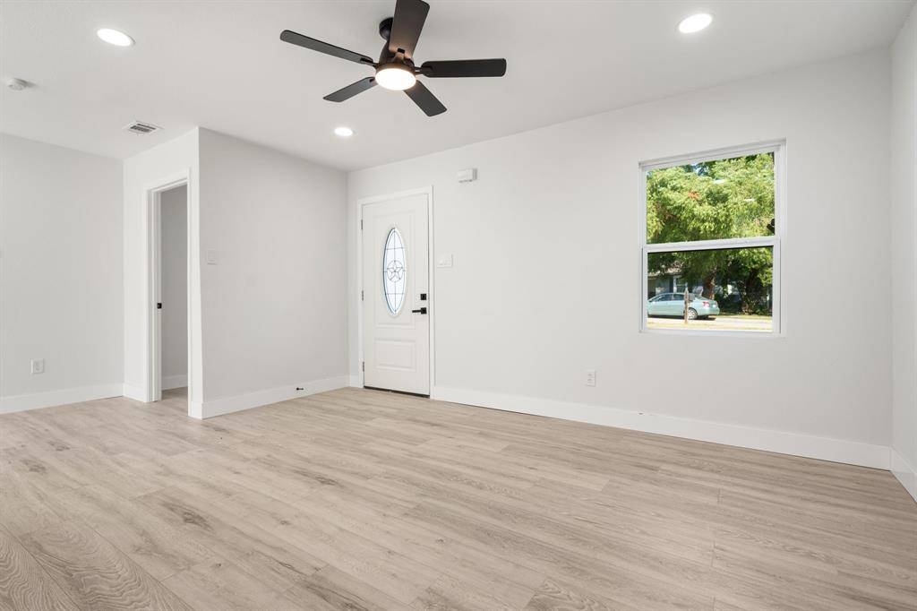 1604 Arbor, Arlington, TX 76010