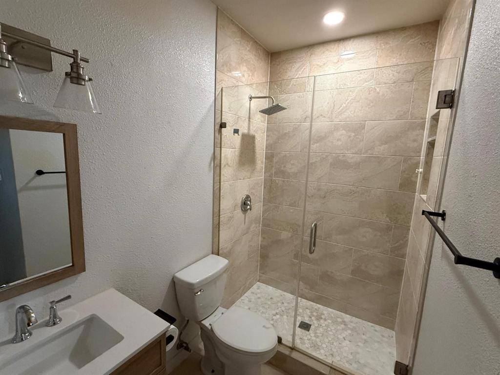 611 Oriole Boulevard #703, Duncanville, TX 75116