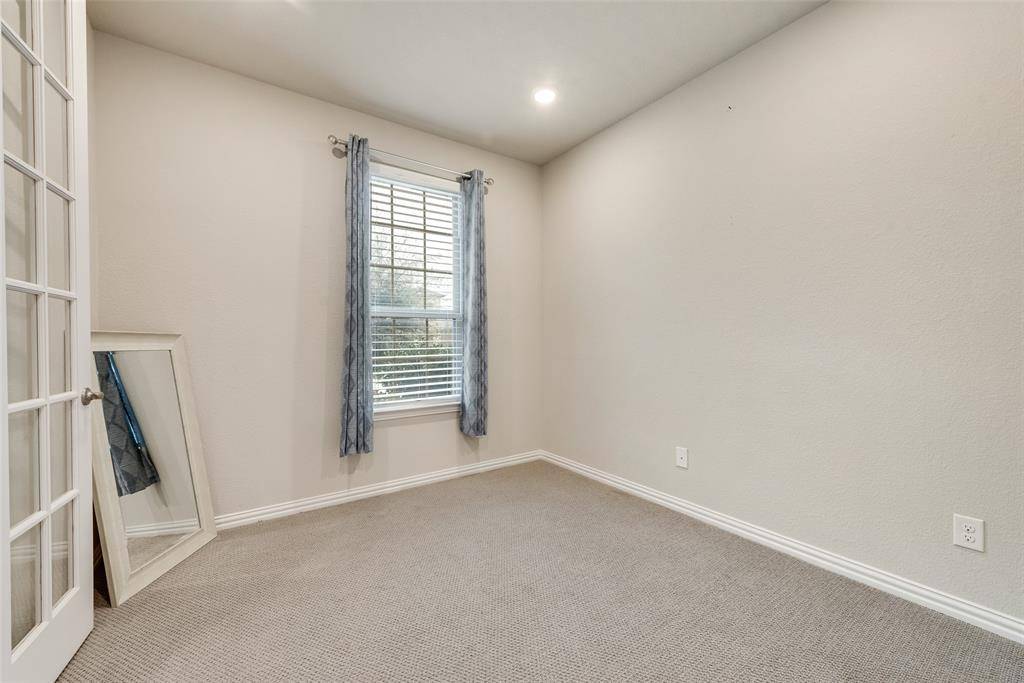 1923 Livingston Road, Irving, TX 75062