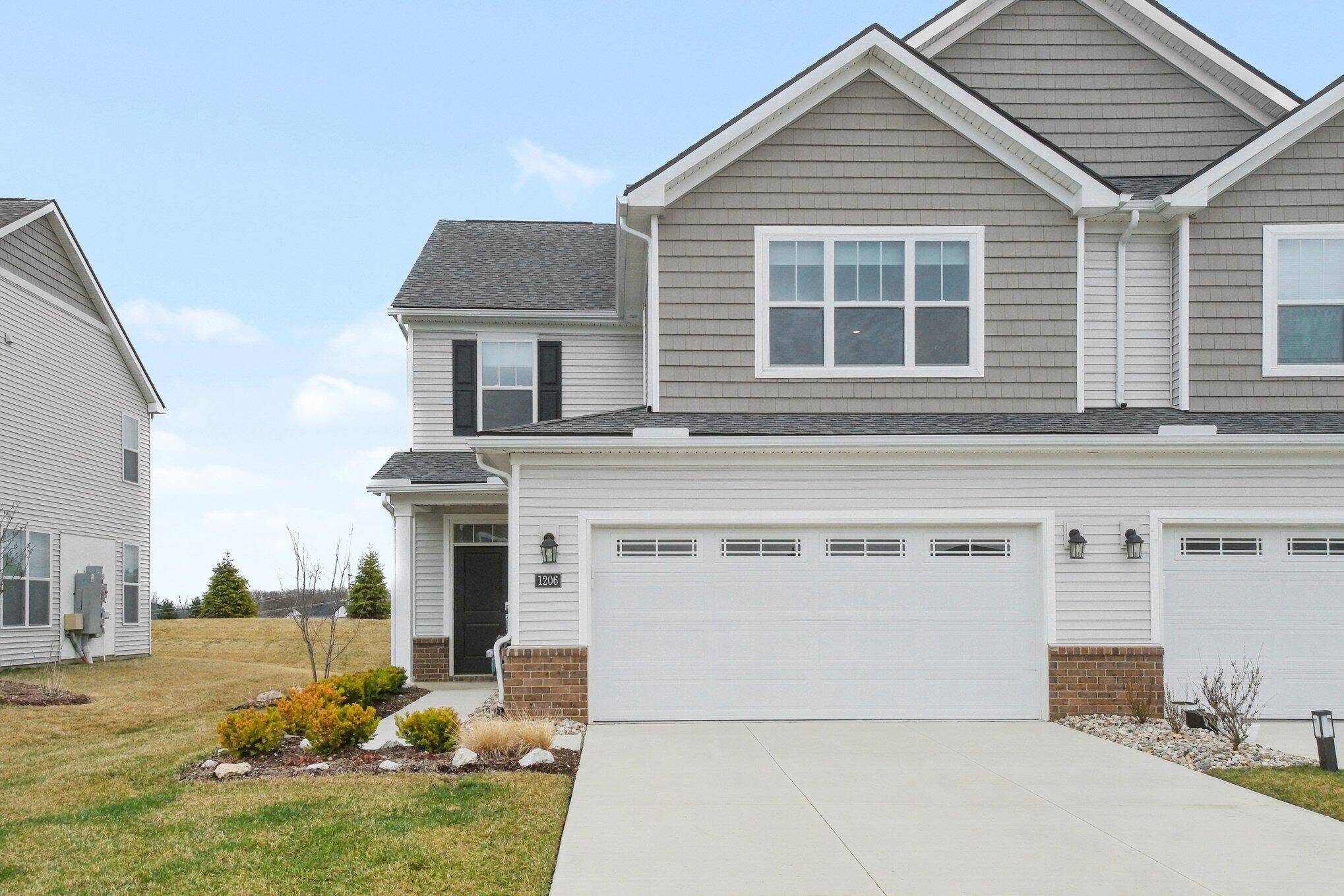 1206 Salt Springs DR, Saline Twp, MI 48176