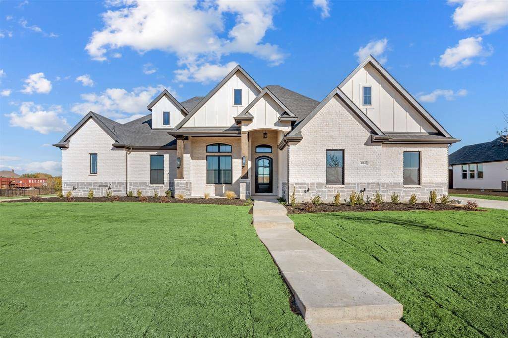 404 Broadmoor Drive, Haslet, TX 76052