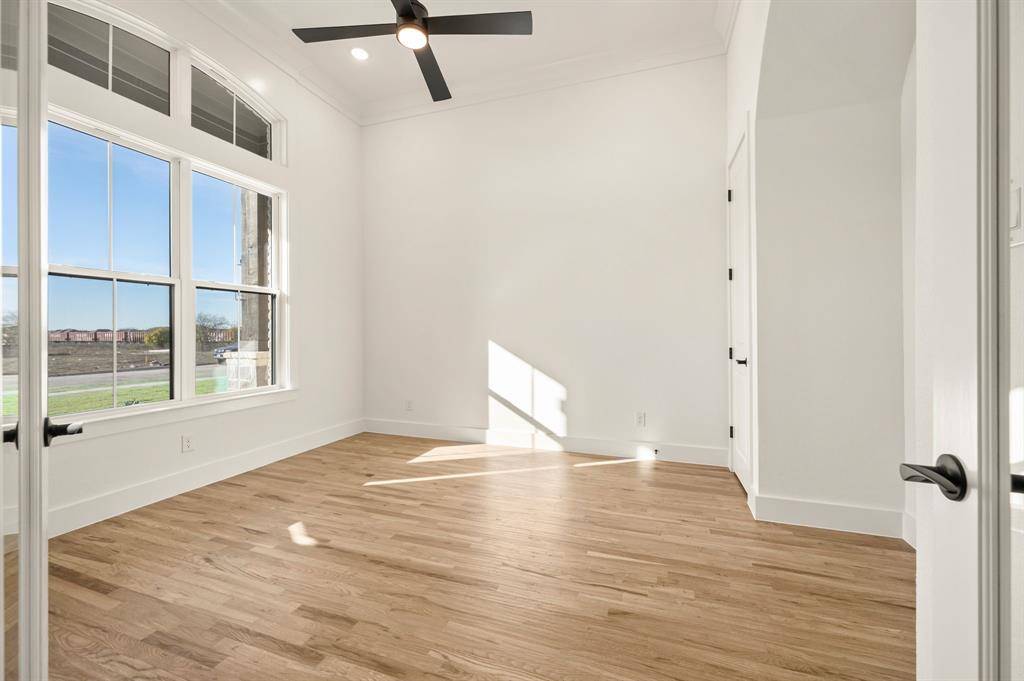 404 Broadmoor Drive, Haslet, TX 76052