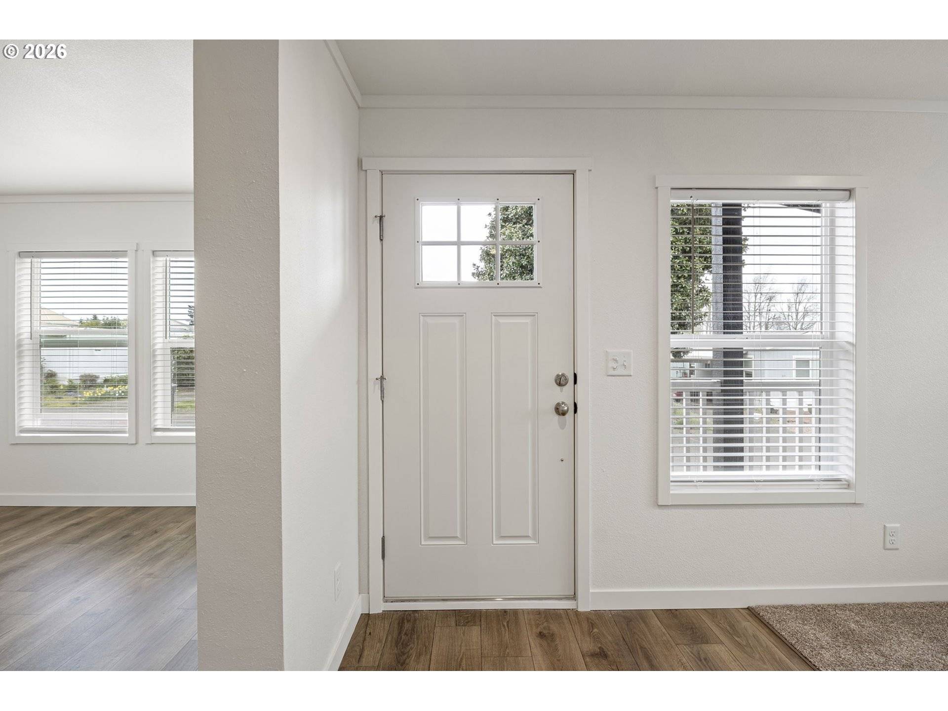 631 E ELLENDALE AVE #206, Dallas, OR 97338