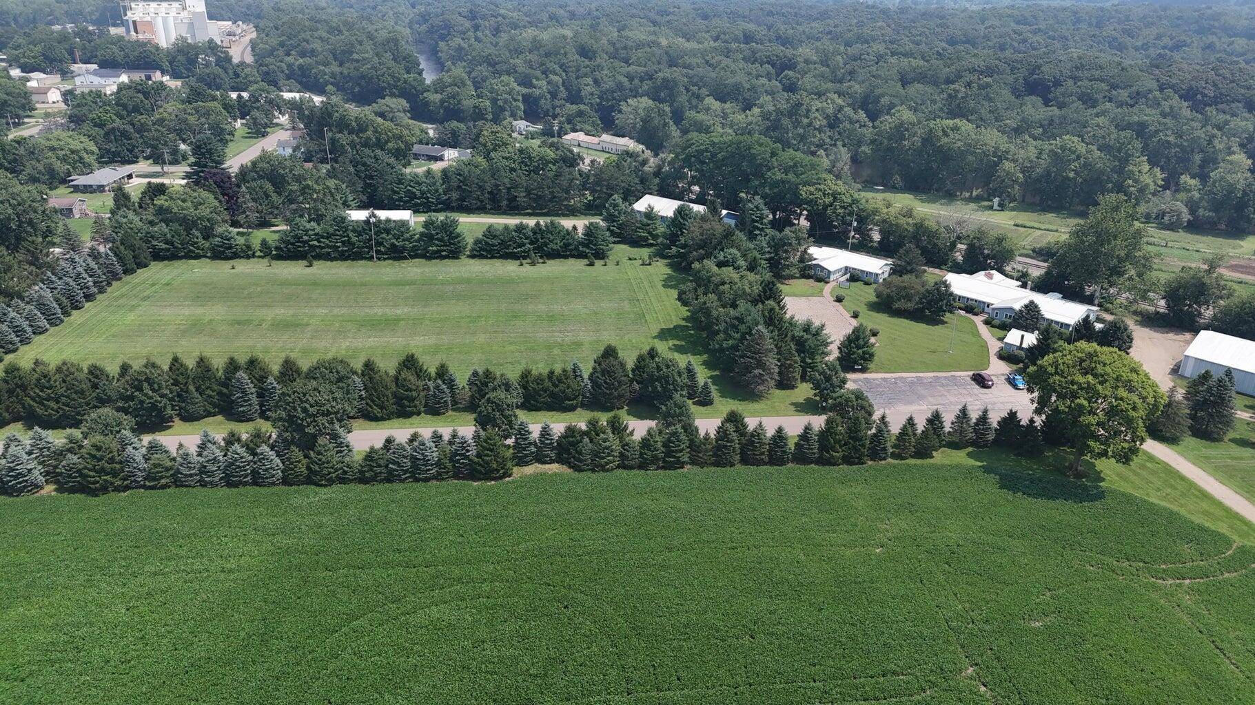 600 S Lincoln ST, Augusta Vllg, MI 49012