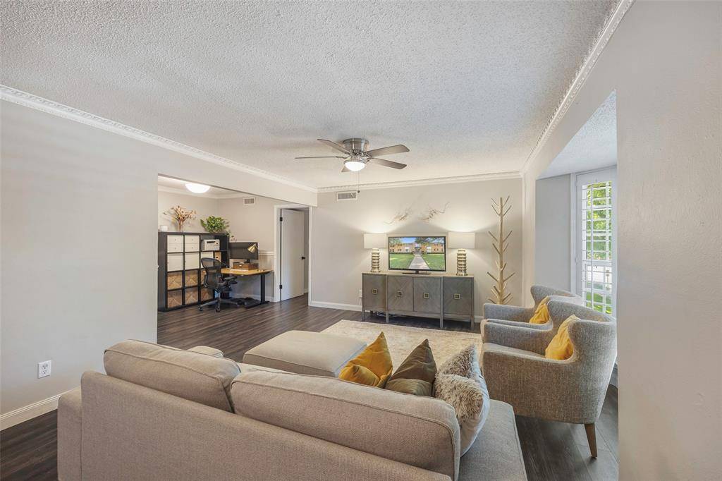 6007 Sandhurst Lane #D, Dallas, TX 75206