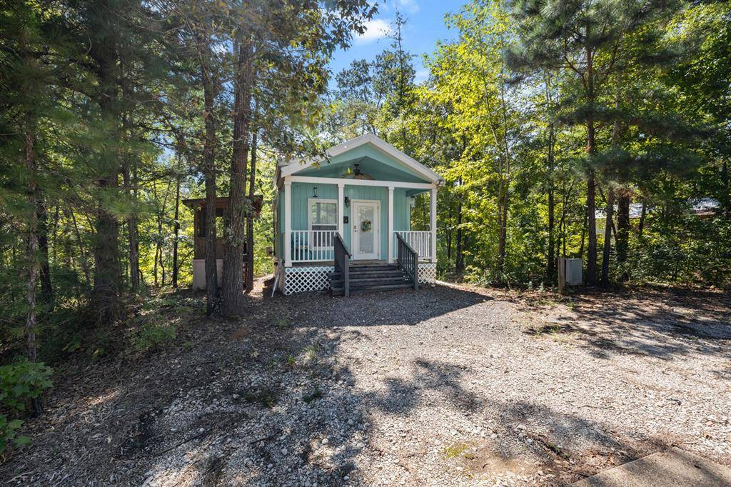 905 County Road 4914, Ben Wheeler, TX 75754