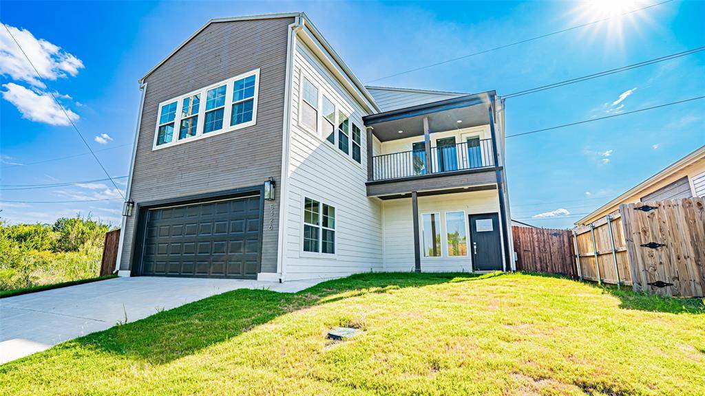 5426 Van Horn Drive, Granbury, TX 76048