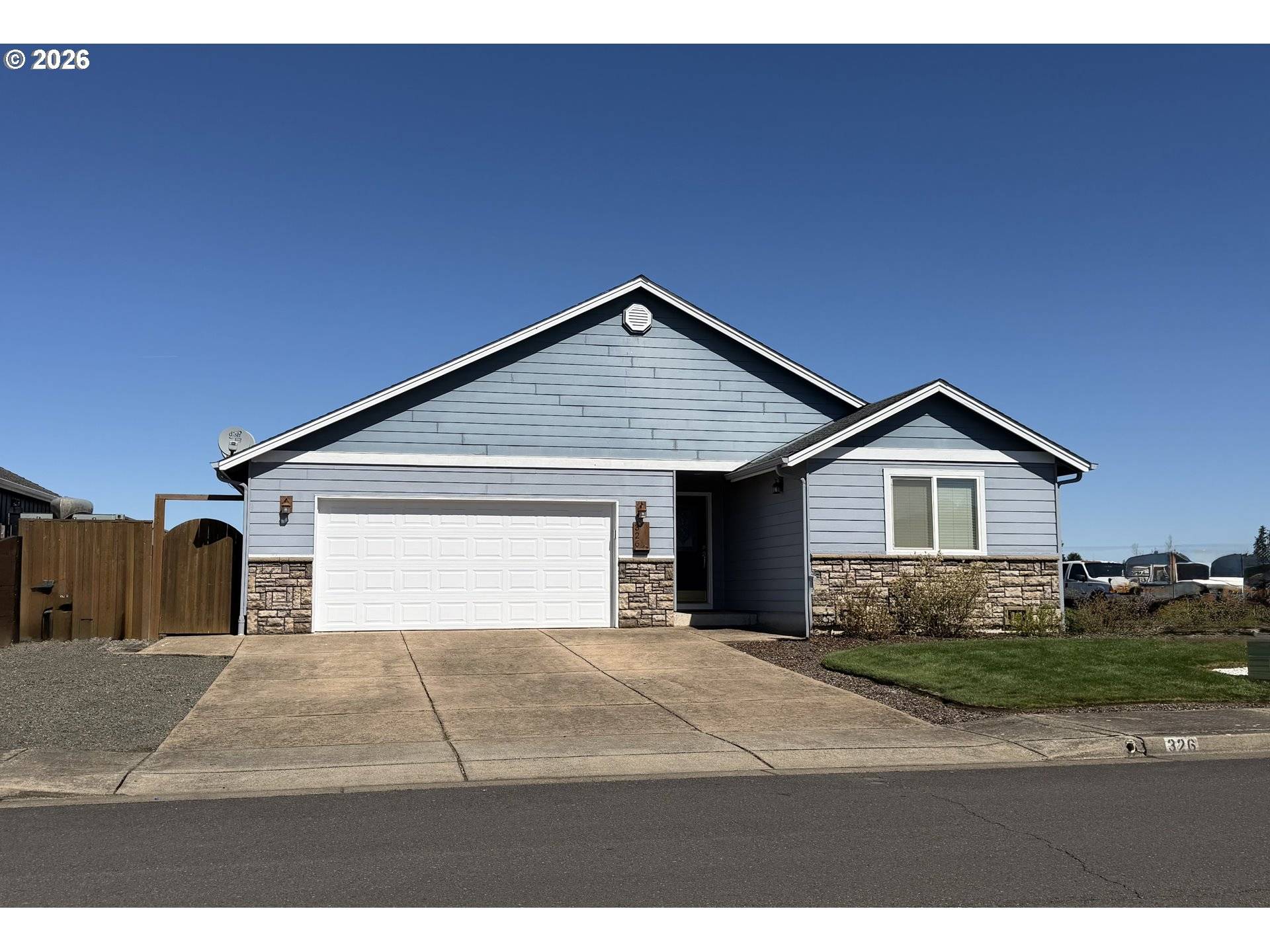 326 AUBURN LN, Creswell, OR 97426