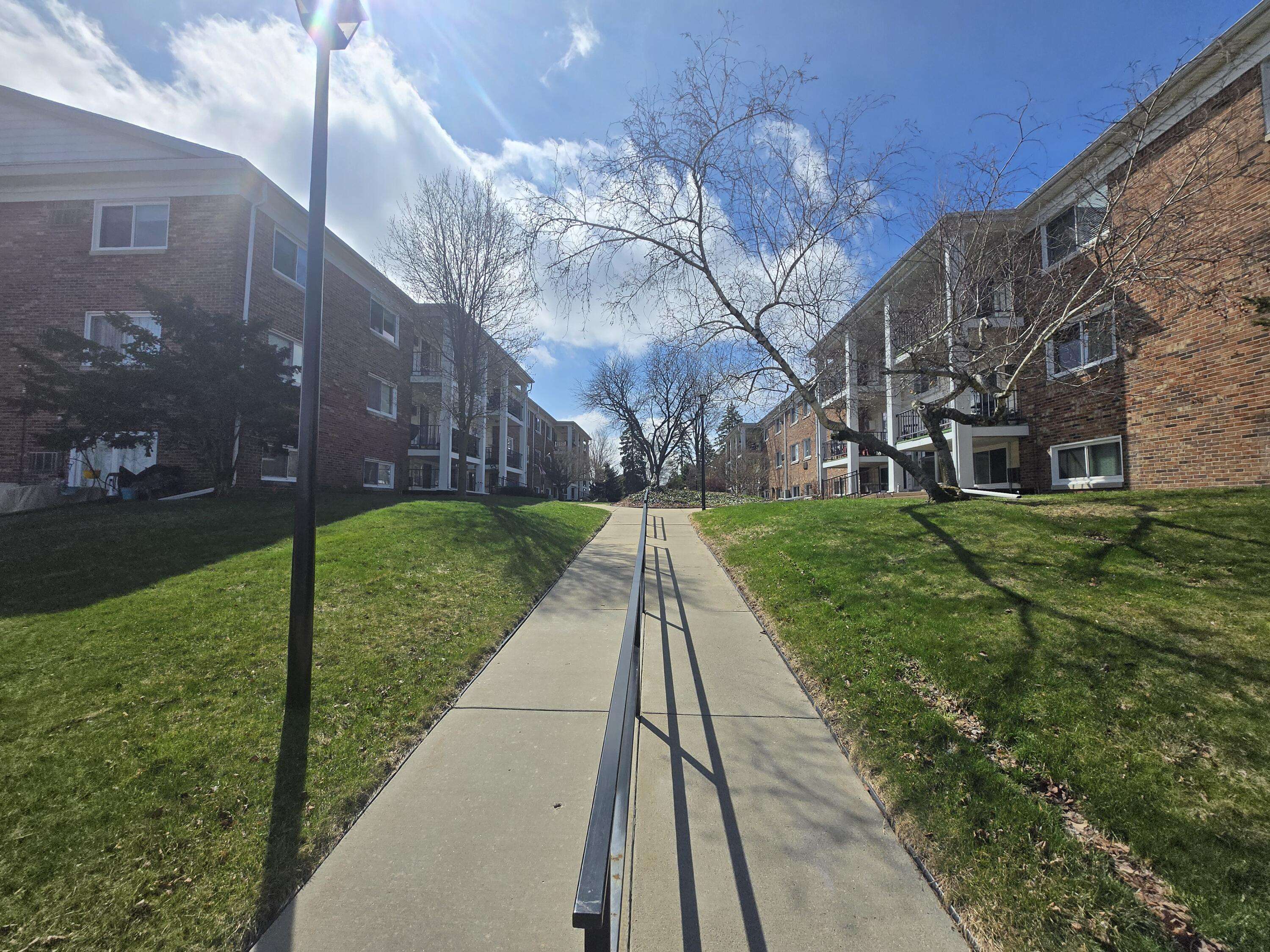 806 W Michigan AVE #306E, Jackson City, MI 49202