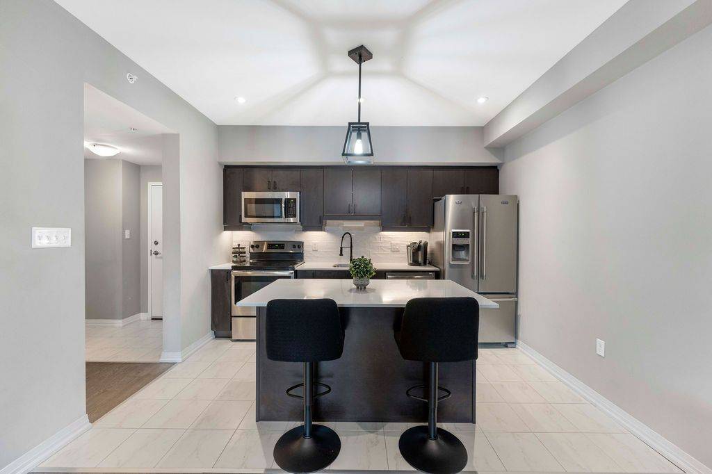 300 Essa RD #603, Barrie, ON L4N 9Y4