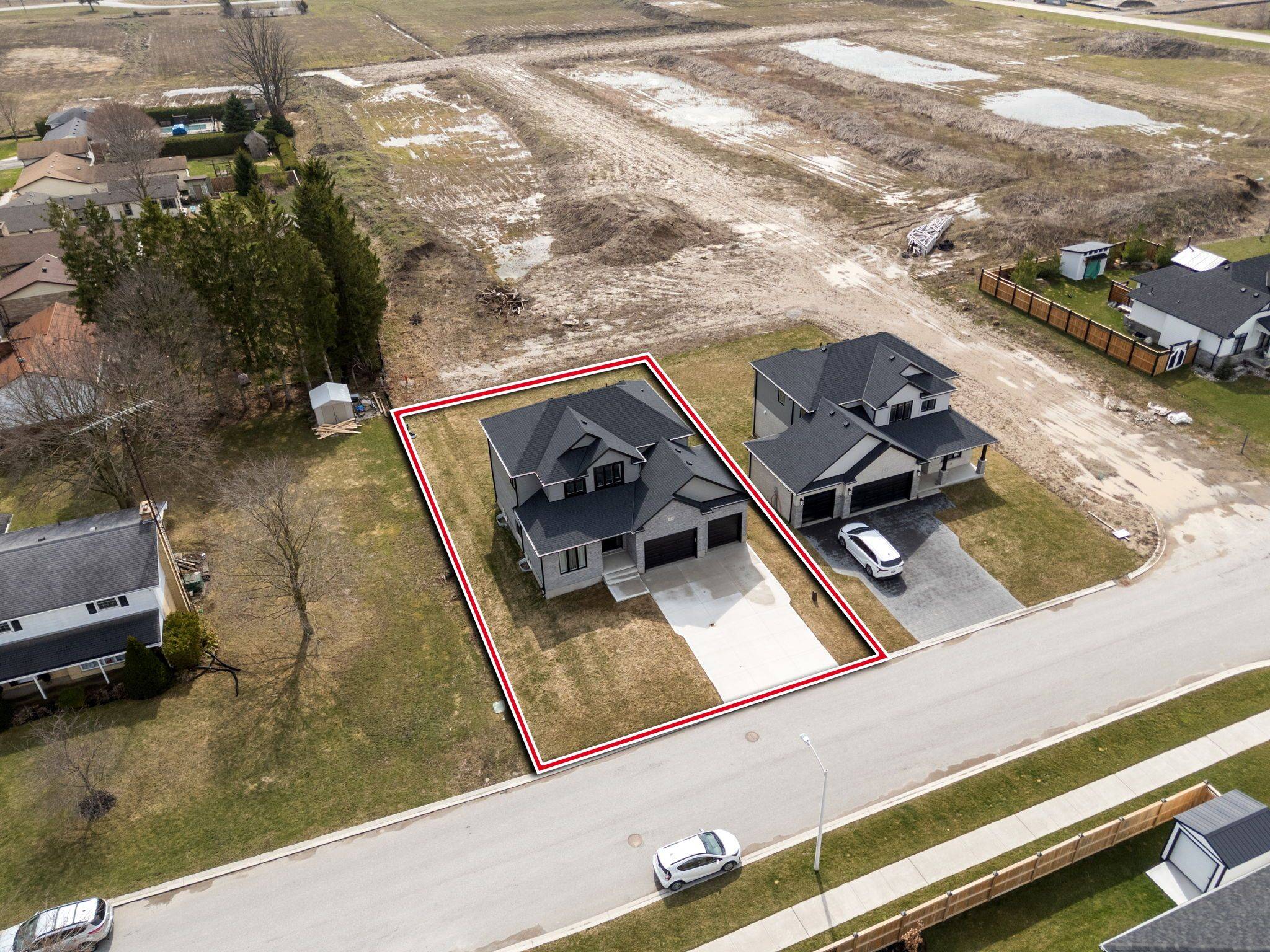 163 Mcleod ST, North Middlesex, ON N0M 2K0