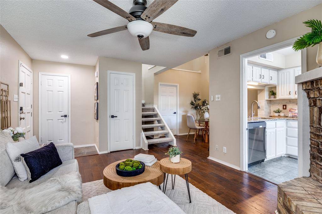 5200 Martel Avenue #35C, Dallas, TX 75206