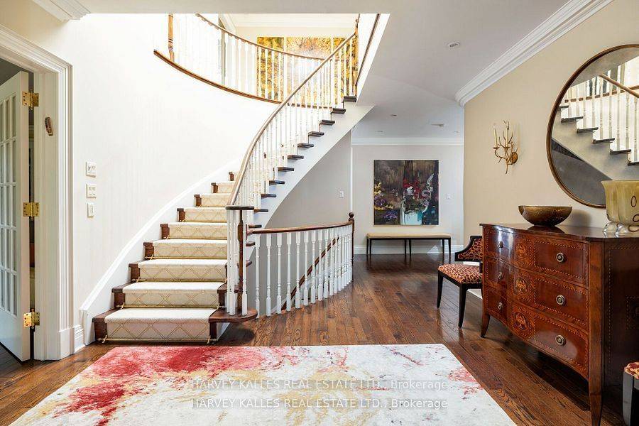 52 Berkindale DR, Toronto C12, ON M2L 1Z8