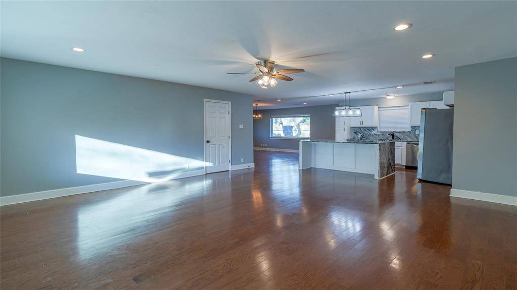 3446 Silverwood Lane, Dallas, TX 75233