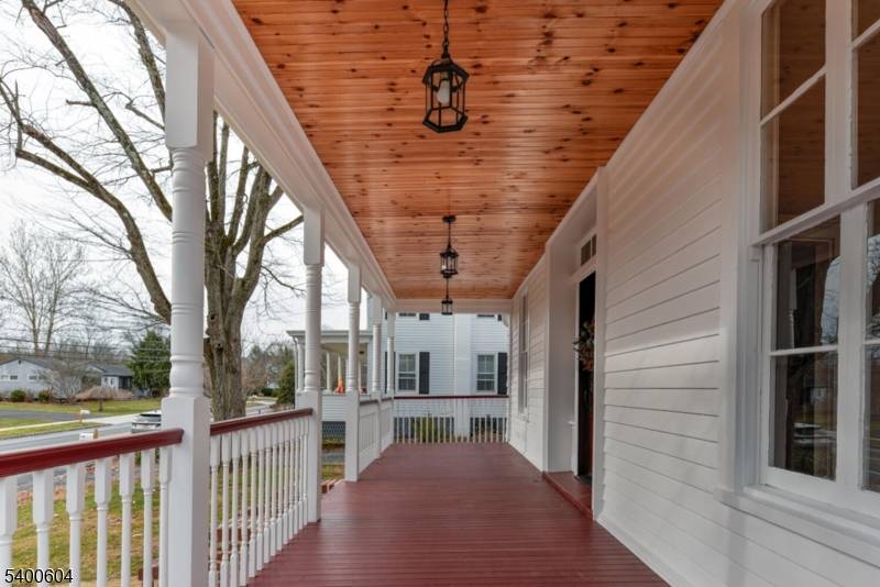 23 Amwell Rd, Millstone Boro, NJ 08844