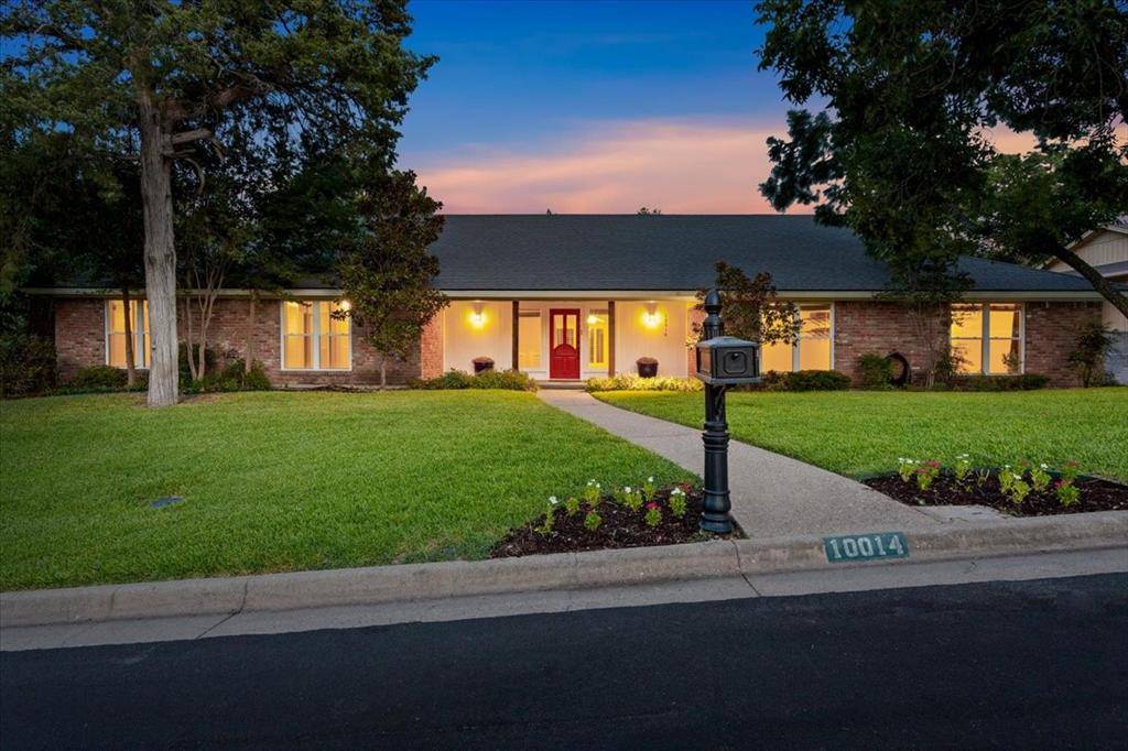 10014 Burgundy Drive, Woodway, TX 76712