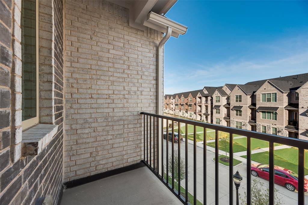 8345 Huron Peak Drive, Frisco, TX 75034