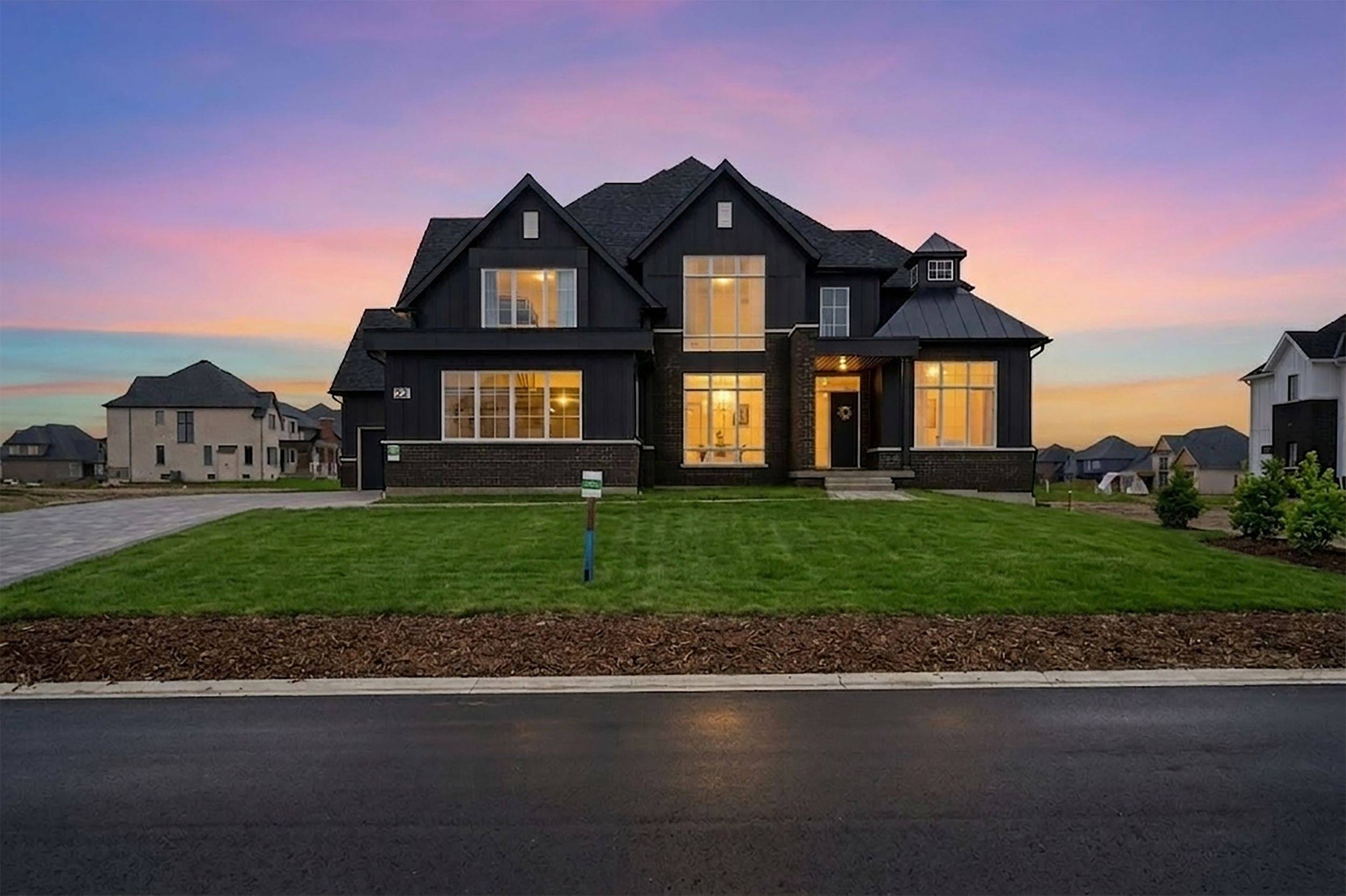 22 Ewing WAY, Amaranth, ON L9W 5G9