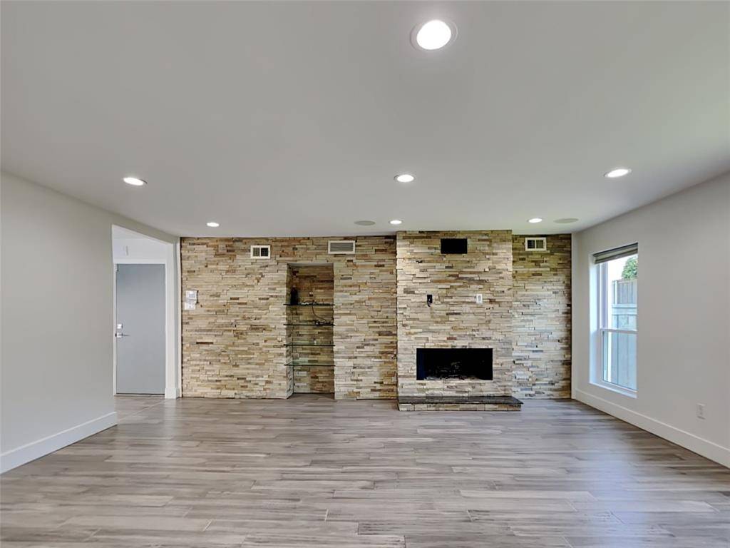 6915 Forest Glade Circle, Dallas, TX 75230