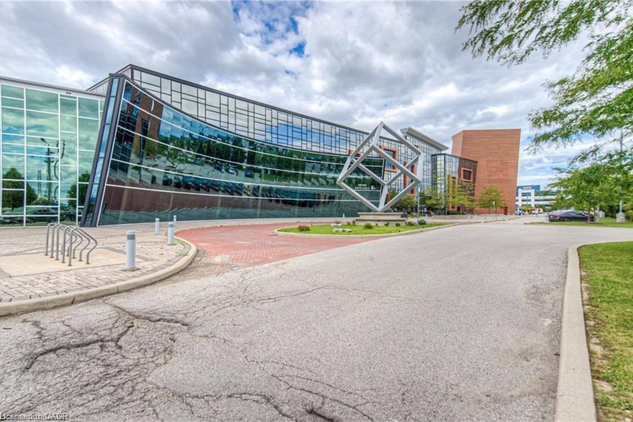 7250 Keele ST #34, Vaughan, ON L4K 1Z8