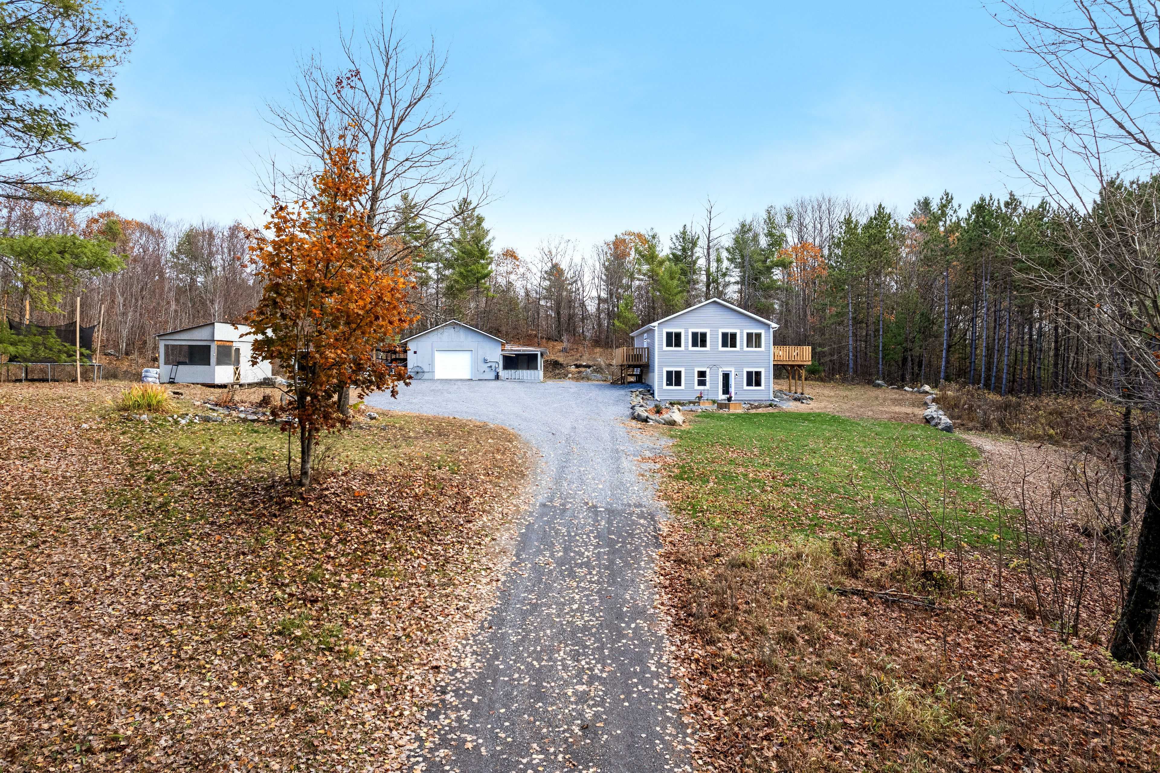 946 French Line RD, Lanark Highlands, ON K0G 1K0