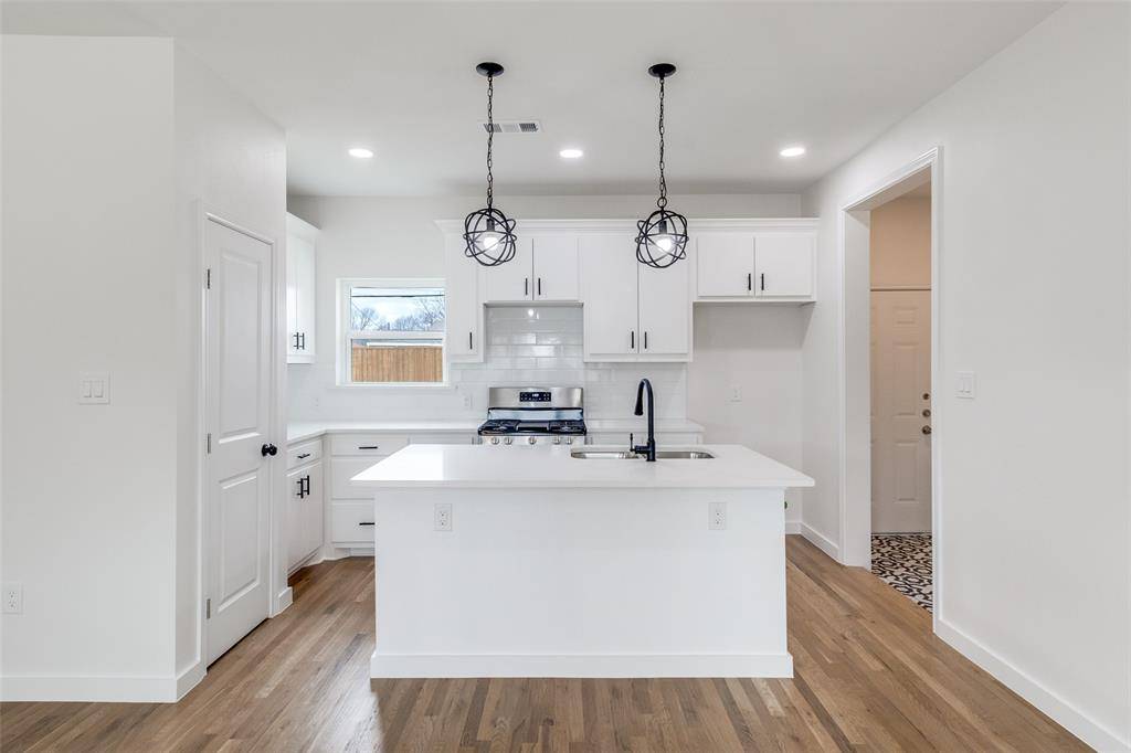 2145 Major Drive, Dallas, TX 75227