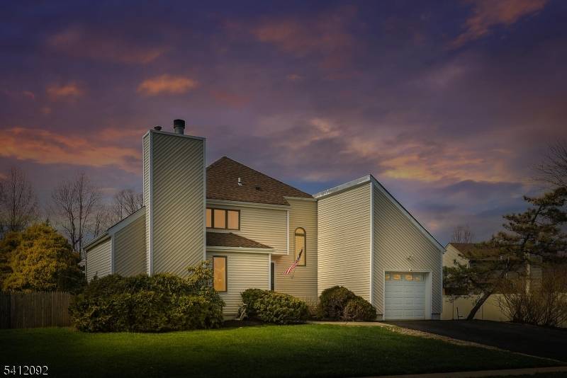 6 Longfield Dr, Hillsborough Twp., NJ 08844